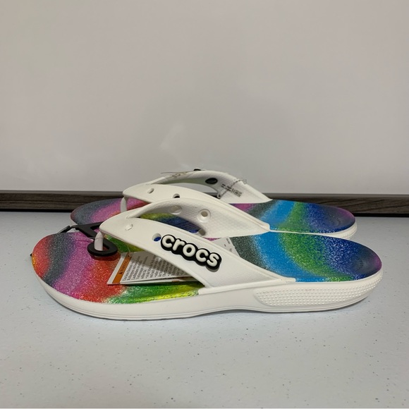 Crocs Unisex Classic Spray Dye Flip Flop Sandals-Size 8W/6M NWT - Picture 3 of 10
